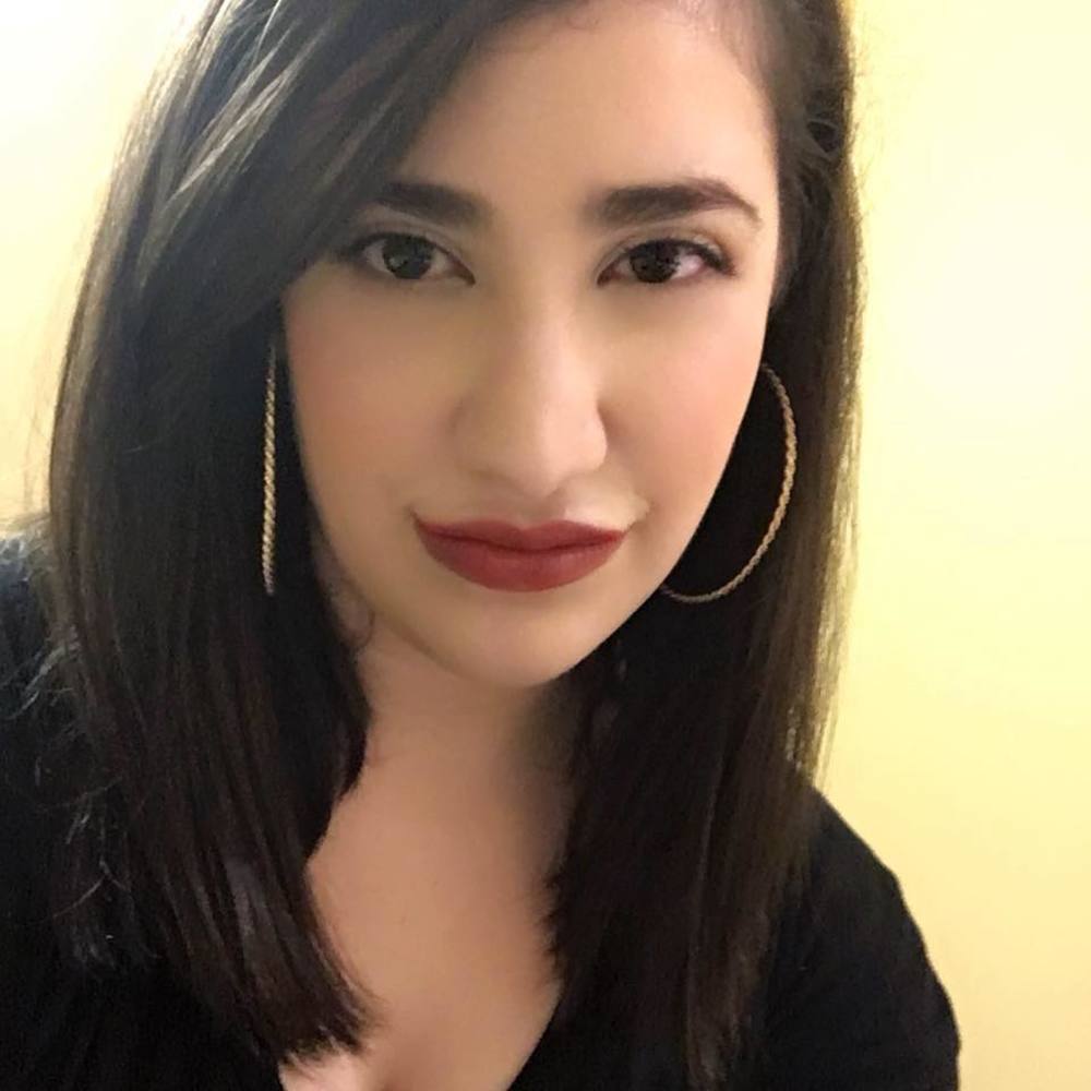 Meet your Posher, Samantha